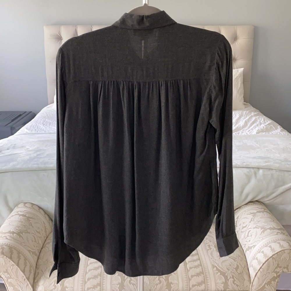 Loft button up - Picture 2 of 4